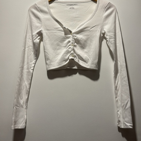 American Eagle Cropped Long Sleeve - Picture 3 of 7